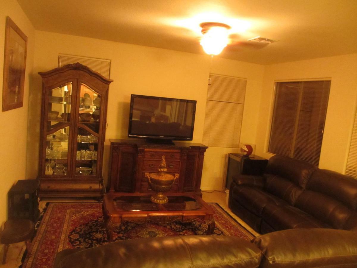 Art Gallery Vacation House กิลเบิร์ต ภายนอก รูปภาพ